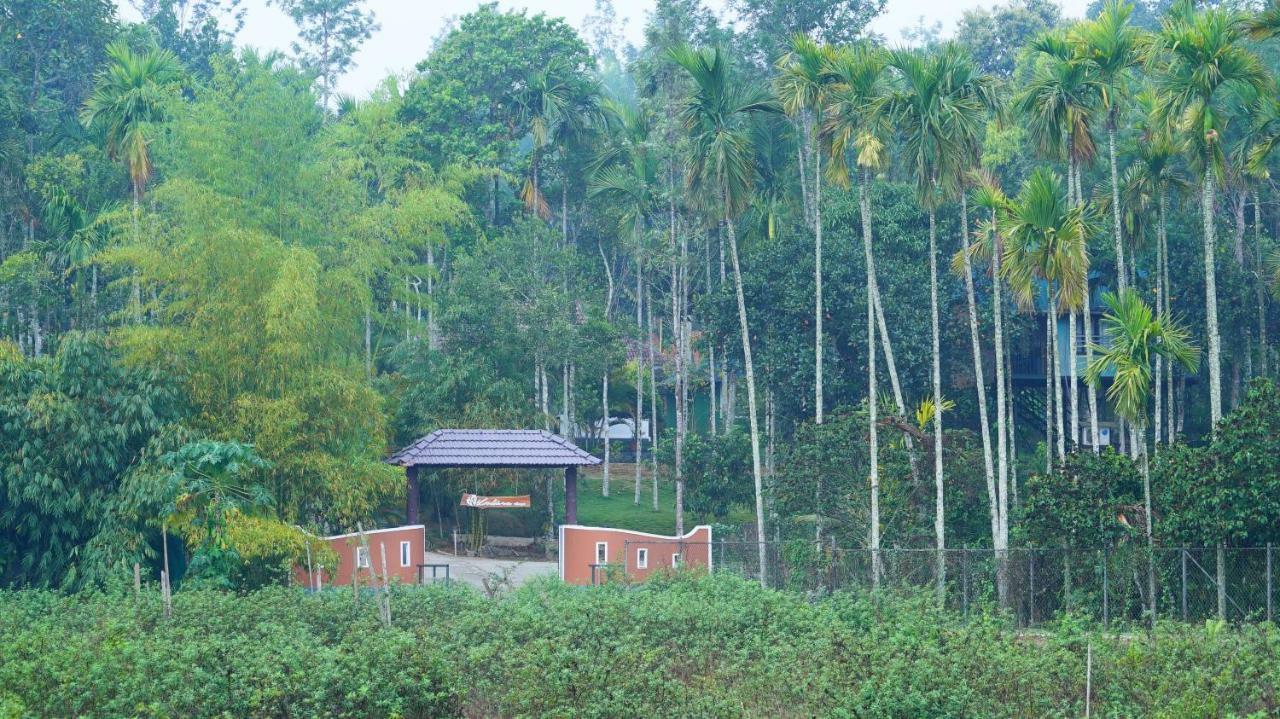 Kedara Village Szultán Bathery Kültér fotó
